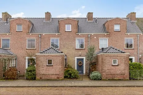 Tussenwoning te koop: St Lebuinuslaan 20, Burghplan Eindhoven