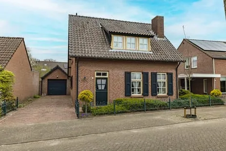 Detached house for sale: Staai-akker 13, Kern Galder Galder