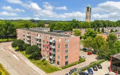 Appartement te koop: Staalstraat 124, Emmeloord-Centrum-Tussen Gracht en Vaart Emmeloord