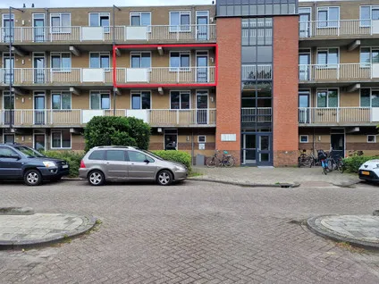 Appartement te koop: Staalstraat 54, Emmeloord-Centrum-Tussen Gracht en Vaart Emmeloord