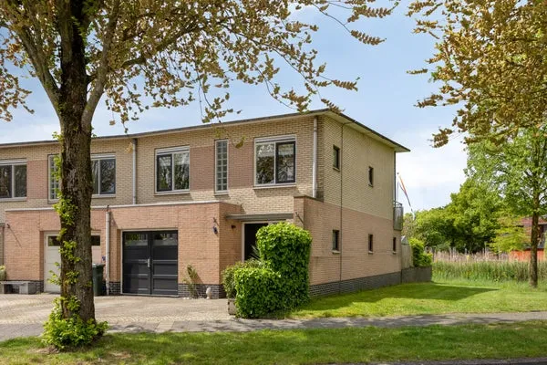 Hoekwoning te koop: Staatssecretarislaan 144, Ittersumerbroek Zwolle