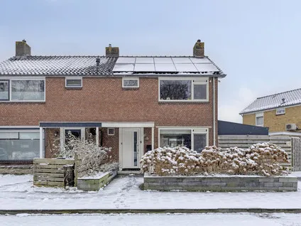 Twee-onder-één-kap te koop: Stadhouderslaan 114, Luchiesland Zuid Assen