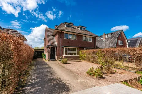 Twee-onder-één-kap te koop: Stadhouderslaan 27, Soestdijk Soest