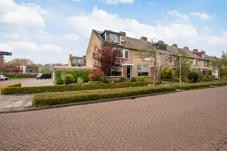 Hoekwoning te koop: Stadhouderstraat 2, Dubbeldam-Noord Dordrecht