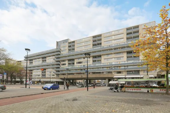 Appartement te huur: Stadhuisplein 206, Tilburg