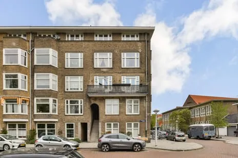 Appartement te koop: Stadionkade 118-4, Van Tuyllbuurt Amsterdam