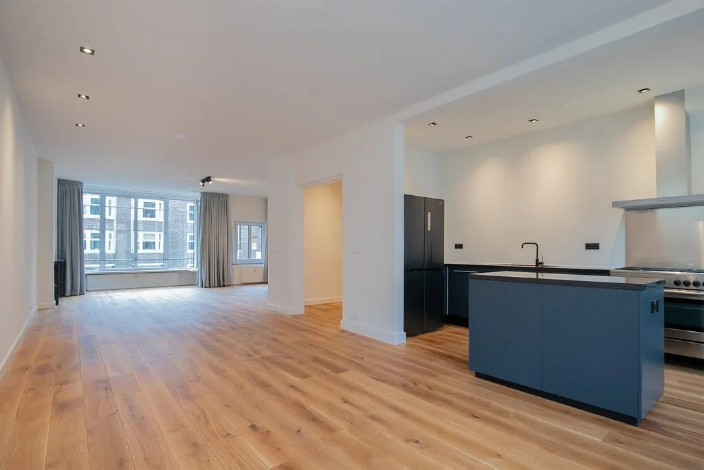 Appartement te huur: Stadionweg 122-1, Amsterdam