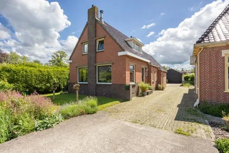 Detached house for sale: Stadsweg 106, Winneweer Winneweer