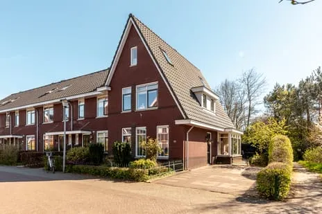 Corner house for sale: Stakenbergerhout 56, Harderhout II Harderwijk