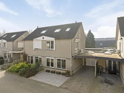 Tussenwoning te koop: Stakenborg 8, Mettegeupel Oss