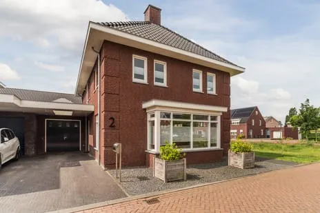 Twee-onder-één-kap te koop: Standerdmolen 2, Loosbroek Loosbroek