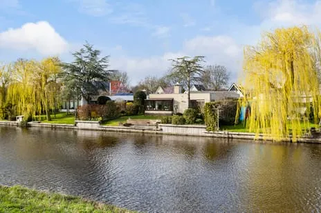 Vrijstaande woning te koop: Staniastate 32, Camminghaburen-Noord Leeuwarden