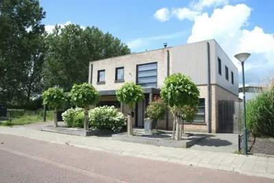 Vrijstaande woning te koop: Stanleystraat 1, Groote Kreek Hulst