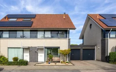 Tussenwoning te koop: Stapelen 3, De Mortel Udenhout