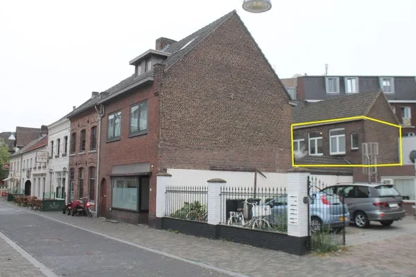 Studio te huur: Stationsdwarsstraat 10C, Sittard
