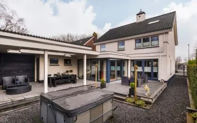 Vrijstaande woning te huur: Stationslaan 10, Centrum Zevenbergen