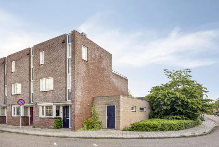 Hoekwoning te koop: Stationsplein 124, Cuijk kern Cuijk