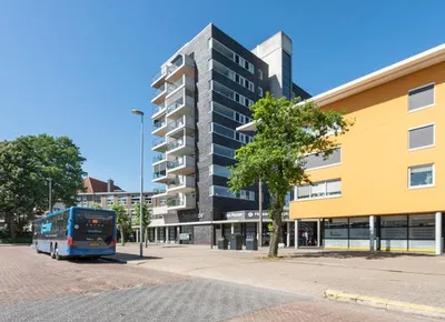 Koopwoning: Stationsplein 15 in Emmen - €325.000 - 74m²