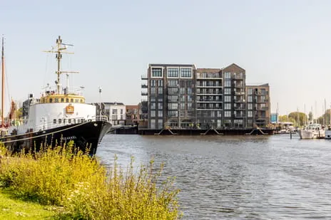 Woning te koop: Stationsplein 202, Hellevoetsluis
