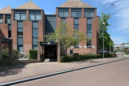 Woning te huur: Stationsplein 28, Weesp