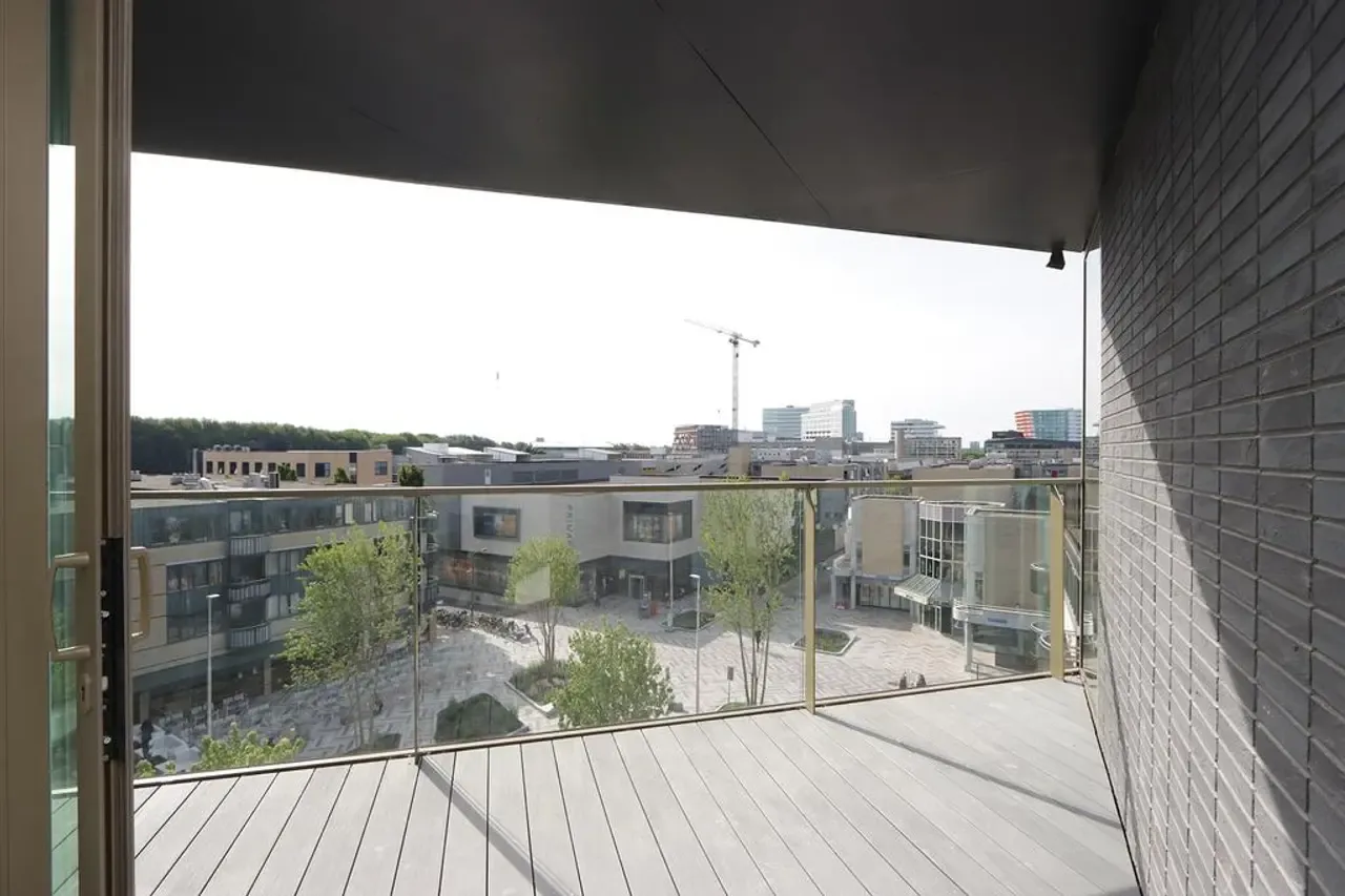 Appartement te huur: Stationsplein 35A, Almere