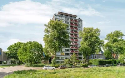 Appartement te koop: Stationsplein 94, Velp