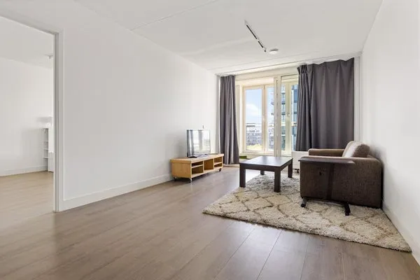 Woning te huur: Stationsplein, Stationsbuurt Schiedam