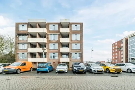 Appartement te koop: Stationsstraat 221, Noord Heerenveen