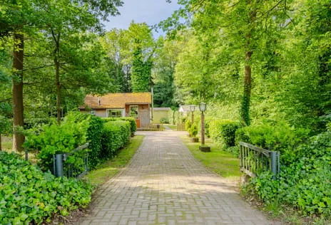 Detached house for sale: Stationsstraat 28A1, Verspreide huizen Hooghalen Hooghalen