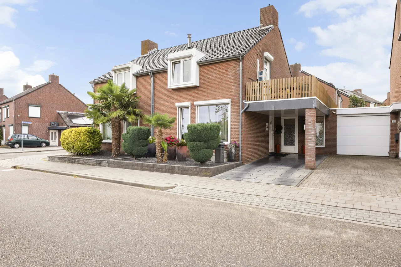 Tussenwoning te koop: Stationsstraat 34, Swalmen