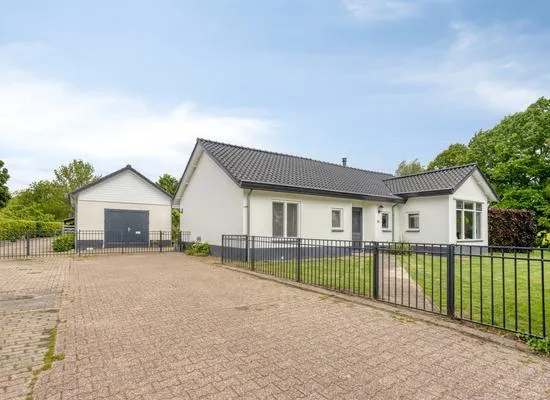 Vrijstaande woning te koop: Stationsstraat 41, De Weem Valburg