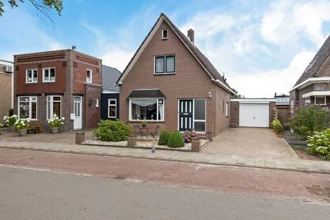 Twee-onder-één-kap te koop: Stationsstraat 5A, Musselkanaal Centrum Musselkanaal