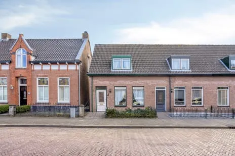 Tussenwoning te koop: Stationsstraat 6B, De Meede Made