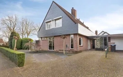 Twee-onder-één-kap te koop: Stationsstraat 86, Vulcanus - de Pirk Vaassen