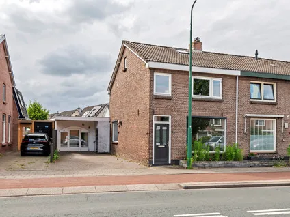 Corner house for sale: Stationsstraat 9, Gelderse Blom Veenendaal