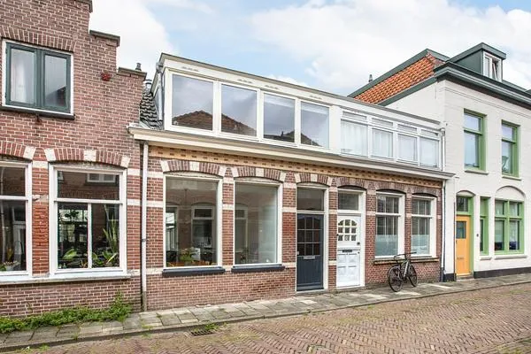 Tussenwoning te koop: Stationstraat 10, Spoorbuurt Alkmaar