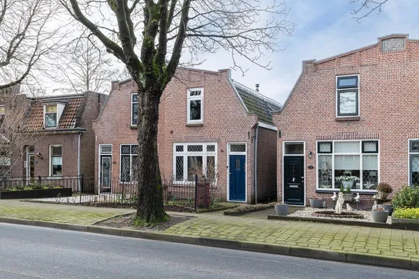 Twee-onder-één-kap te koop: Stationsweg 146, Stationsweg Sliedrecht
