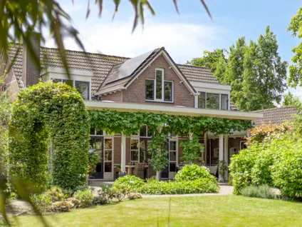 Vrijstaande woning te koop: Stationsweg 385, Scherpenzeel Scherpenzeel