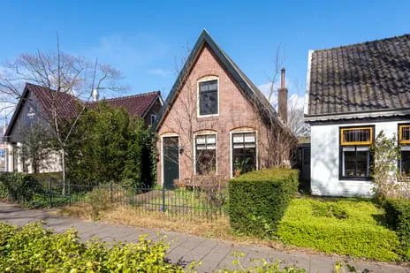Vrijstaande woning te koop: Stationsweg 71, Gemeentebos Heiloo