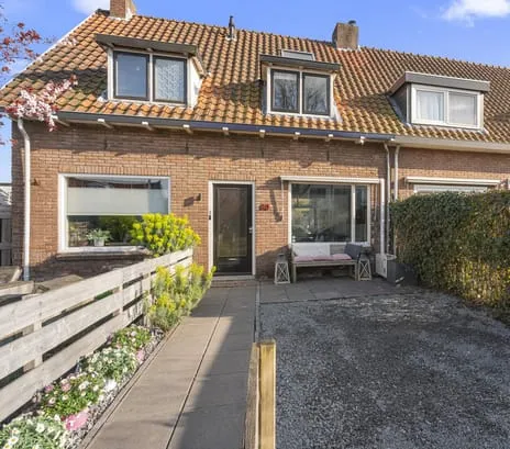 Tussenwoning te koop: Stationsweg 80, Hoofddorp Centrum Noord Hoofddorp