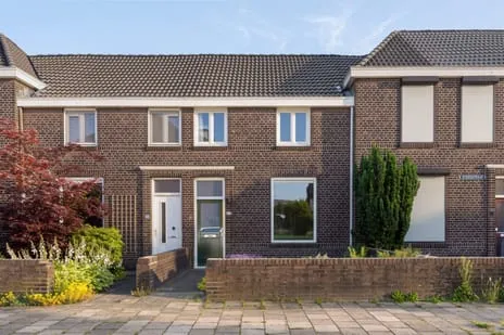 Terraced house for sale: Steegstraat 34, Ophoven Sittard