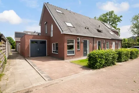 Corner house for sale: Steekijzer 1, Ederveen dorp Ederveen