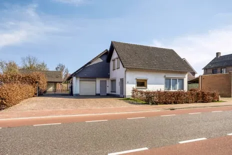 Detached house for sale: Steemertseweg 2, Lierop centrum Lierop