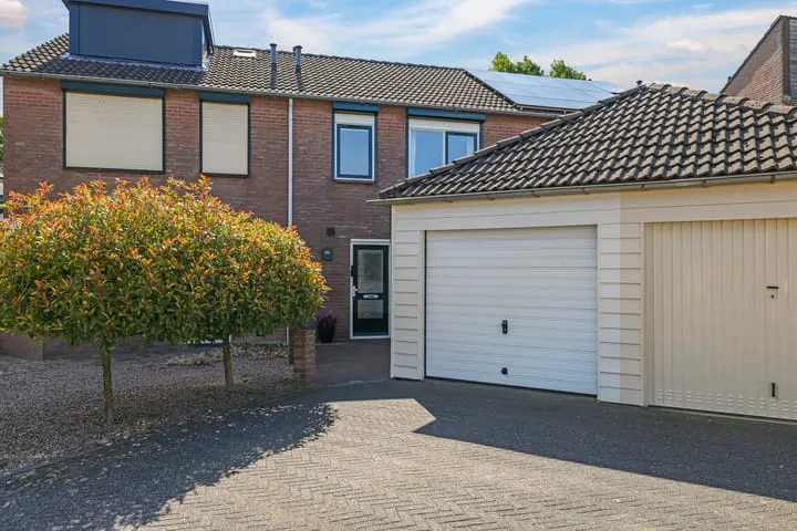 Terraced house for sale: Steenakker 12, Lootakkers Gendt