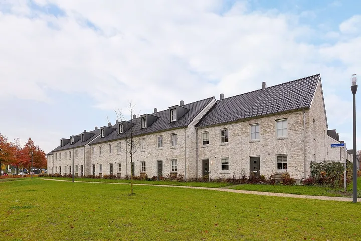 Terraced house for rent: Steenakker 33, Nuenen-Noord Nuenen