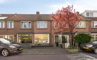 Terraced house for sale: Steenbakkerslaan 18, Zijlkwartier Leiderdorp