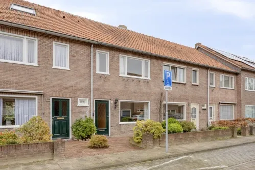 Tussenwoning te koop: Steenbergenstraat 31, Eindhoven