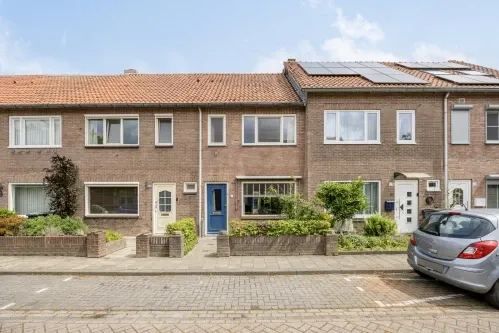 Tussenwoning te koop: Steenbergenstraat 35, Het Ven Eindhoven