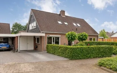 Tussenwoning te koop: Steenbergerwijk 49, Dedemsvaart-Zuidwest Dedemsvaart