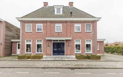 Hoekwoning te koop: Steenenstraat 11, Oud-Beijerland Centrum Oud-Beijerland